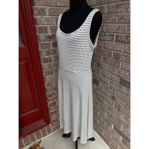 Olivia Rae striped‎ tank dress scoop neck size large women's white blue stripes
